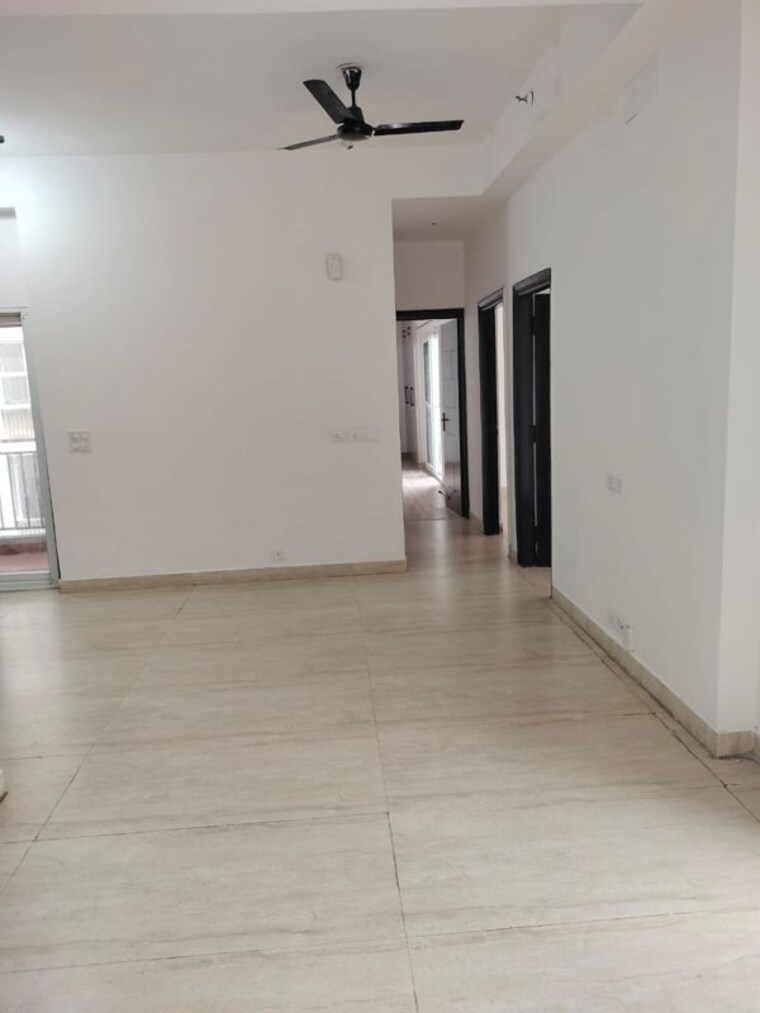 Room, skytech-matrott 3.5 Bedroom 1645 Sq.Ft. Apartment In Sector 76 Noida 10657195