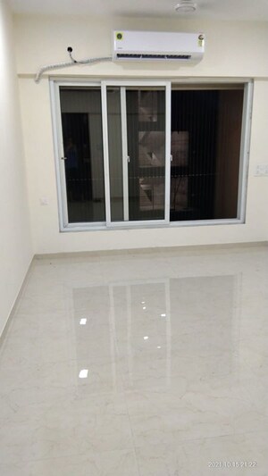 1 BHK Apartment For Rent in Ruparel Elara, Kandivali West