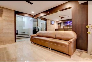 Furnished Amenities in 3 BHK Apartment at Cloud 36 Mumbai, Ghansoli – for Rent