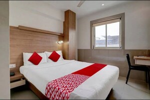 Bedroom in 3 BHK Apartment at Cloud 36 Mumbai, Ghansoli – for Rent
