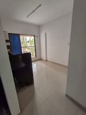 Room in 1 BHK Apartment at Harsh Bhavani Plaza, Kanjurmarg East – for Rent
