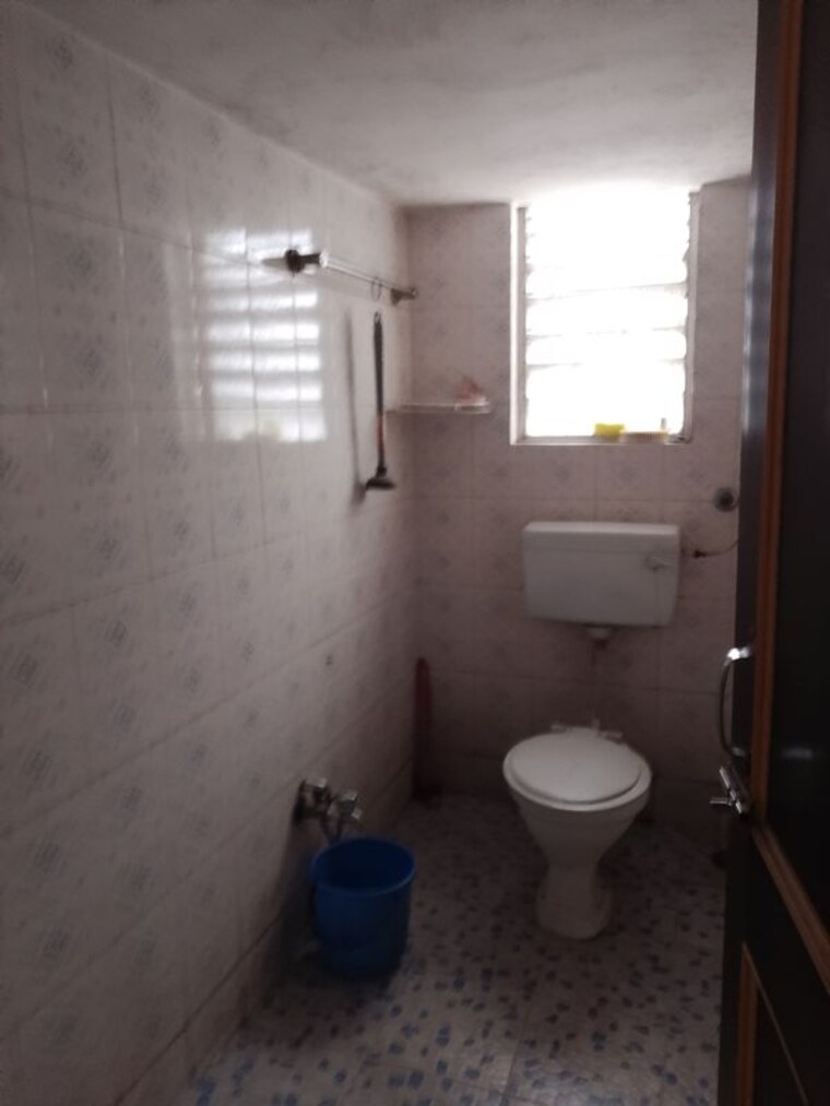 Bathroom, warje 2 Bedroom 900 Sq.Ft. Apartment In Warje Pune 10657261