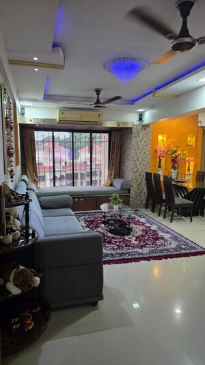 Bedroom in 3 BHK Apartment at GHP Neptune Suncity, Vikhroli West – for Rent