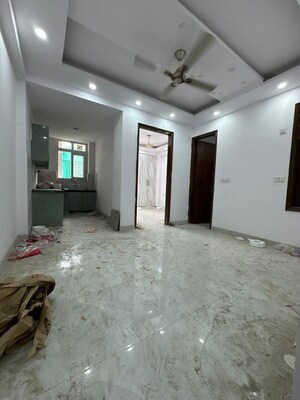 Room in 1 BHK Apartment at Palm Residency Chhatarpur, Chattarpur – for Rent