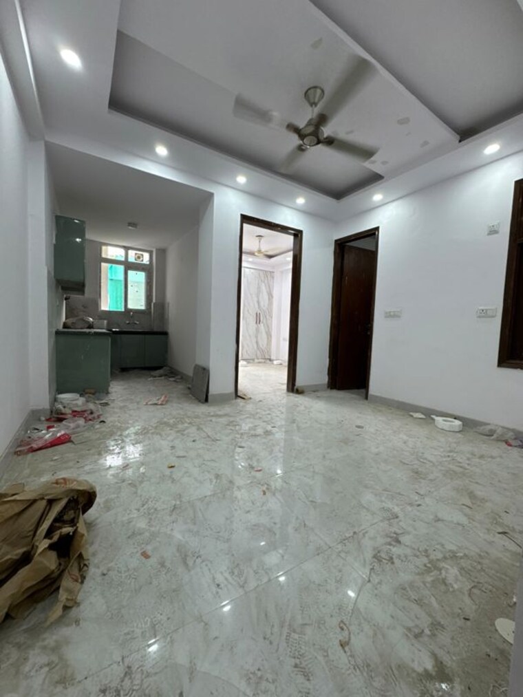 Room, palm-residency-chhatarpur 1 Bedroom 500 Sq.Ft. Apartment In Chattarpur Delhi 10657361