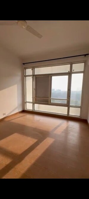 3.5 BHK Apartment For Rent in Jaypee Green Pavillion Heights, Sector 128
