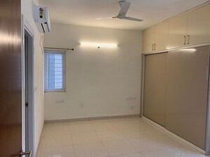 Room in 2 BHK Apartment at Prestige High Fields, Gachibowli – for Rent