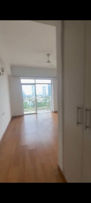 3.5 BHK Apartment For Rent in Jaypee Greens Pavilion Court Royale, Jaypee Greens