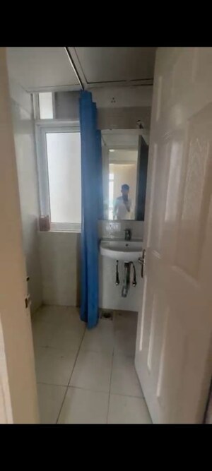 Bathroom in 3.5 BHK Apartment at Jaypee Greens Pavilion Court Royale, Jaypee Greens – for Rent