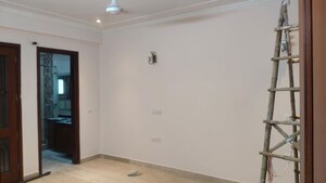 Room in 3 BHK Builder Floor at Greater Kailash I – for Rent