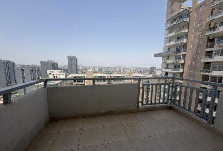 Balcony, ss-the-leaf 3 Bedroom 2408 Sq.Ft. Apartment In Sector 85 Gurgaon 10657403
