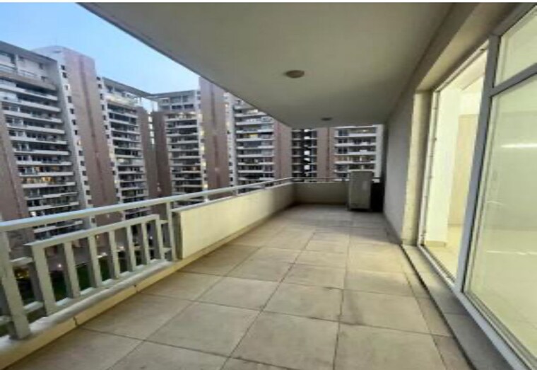 Room, ss-the-leaf 4 Bedroom 3950 Sq.Ft. Apartment In Sector 85 Gurgaon 10657418