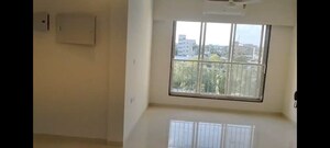 Room in 3 BHK Apartment at Kolte Patil Alora, Santacruz East – for Rent