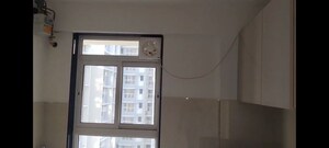 Room in 3 BHK Apartment at Kolte Patil Alora, Santacruz East – for Rent