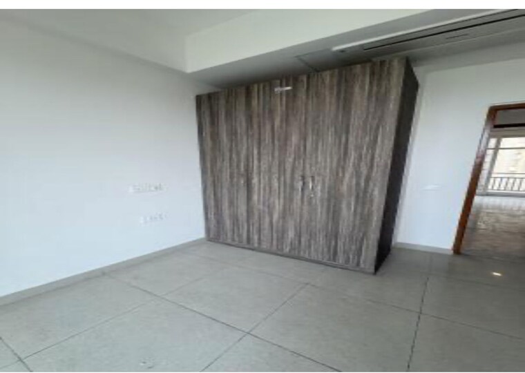 Room, ss-the-leaf 3 Bedroom 2408 Sq.Ft. Apartment In Sector 85 Gurgaon 10657441