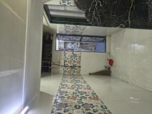 Parking in 1 BHK Villa at Kurla West – for Rent