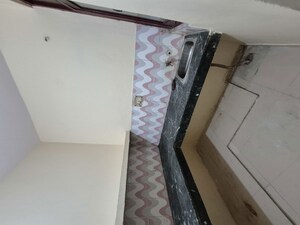 Kitchen in 1.5 BHK Builder Floor at Mayur Vihar – for Rent