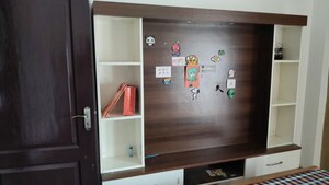 Furnished Amenities in 2.5 BHK Apartment at Aims Golf Avenue I, Sector 75 – for Rent