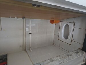 Bathroom in 1 BHK Apartment at Kurla West – for Rent