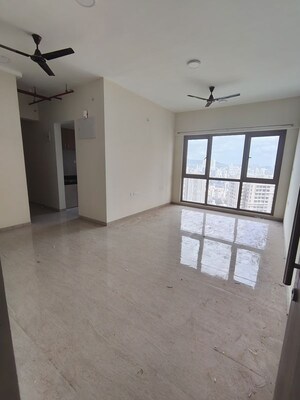 2 BHK Apartment For Rent in Sheth Auris Serenity Tower 3, Malad West