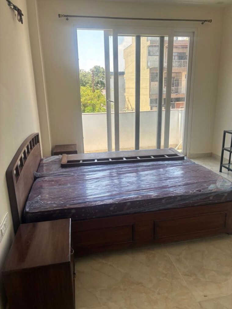Bedroom, haridwar road 4 Bedroom 1800 Sq.Ft. Builder Floor In Haridwar Road Dehradun 10657469