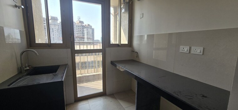 Kitchen, godrej-rks 4 Bedroom 2018 Sq.Ft. Apartment In Chembur Mumbai 10657411