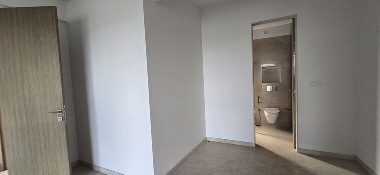 Room, godrej-rks 4 Bedroom 2018 Sq.Ft. Apartment In Chembur Mumbai 10657411