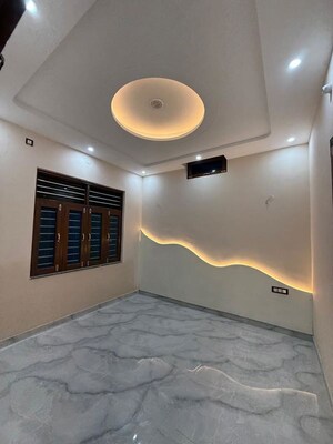 Room in 2 BHK Independent House at Banjarawala – for Sale