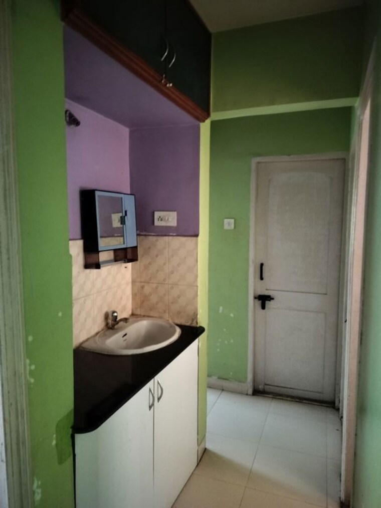 Bathroom, om-shiv-srushti 2 Bedroom 860 Sq.Ft. Apartment In Pashan Pune 10657499