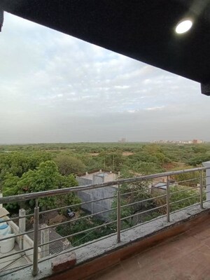 Balcony in 1 BHK Builder Floor at Saket – for Rent