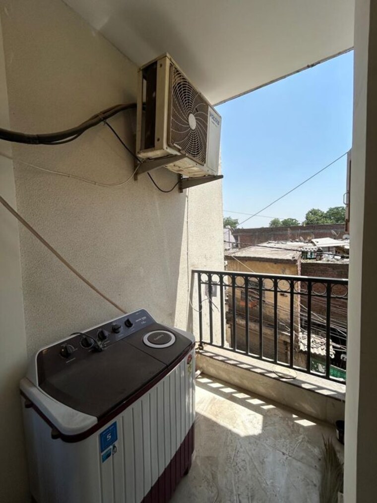 Balcony, saket 1 Bedroom 450 Sq.Ft. Builder Floor In Saket Delhi 10656657