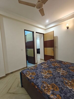 Bedroom in 2 BHK Apartment at Saket – for Rent