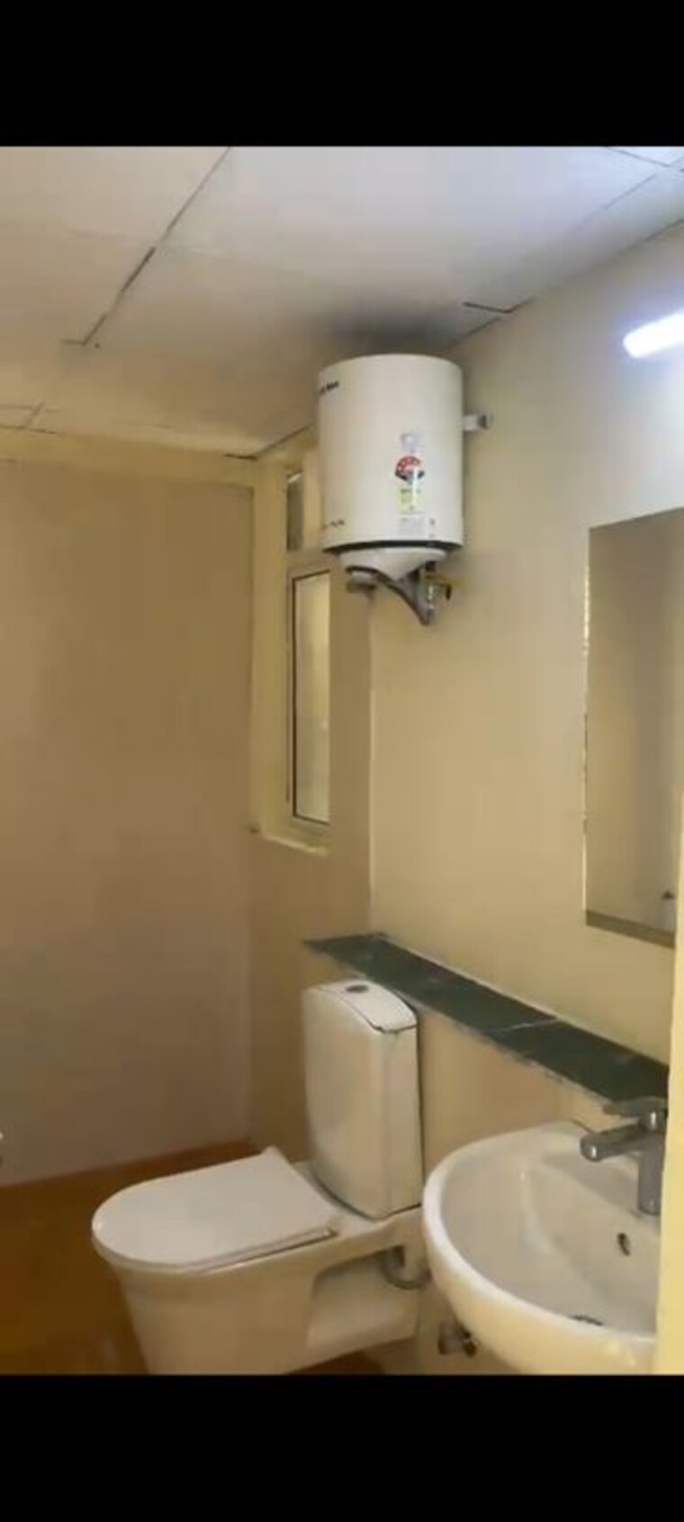 Room, jaypee-greens-kosmos 2 Bedroom 945 Sq.Ft. Apartment In Sector 134 Noida 10657514