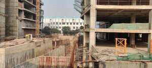  Shop – Exterior View View at Trehan Iris Broadway Greno West, Roza Yakubpur - for Sale