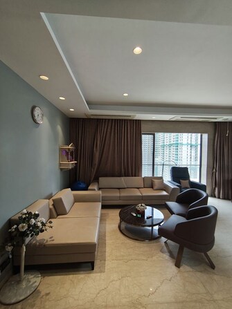 2 BHK +Apartment For Sale in Sunteck Signia High in Borivali East, Mumbai
