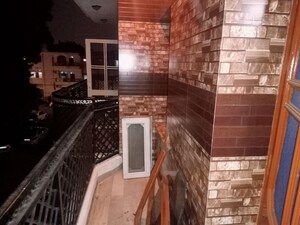Balcony in 2 BHK Independent House at Sector 22 – for Rent