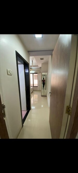 Building Lobby in 4 BHK Apartment at Panchavati CHS Sion East, Sion East – for Rent