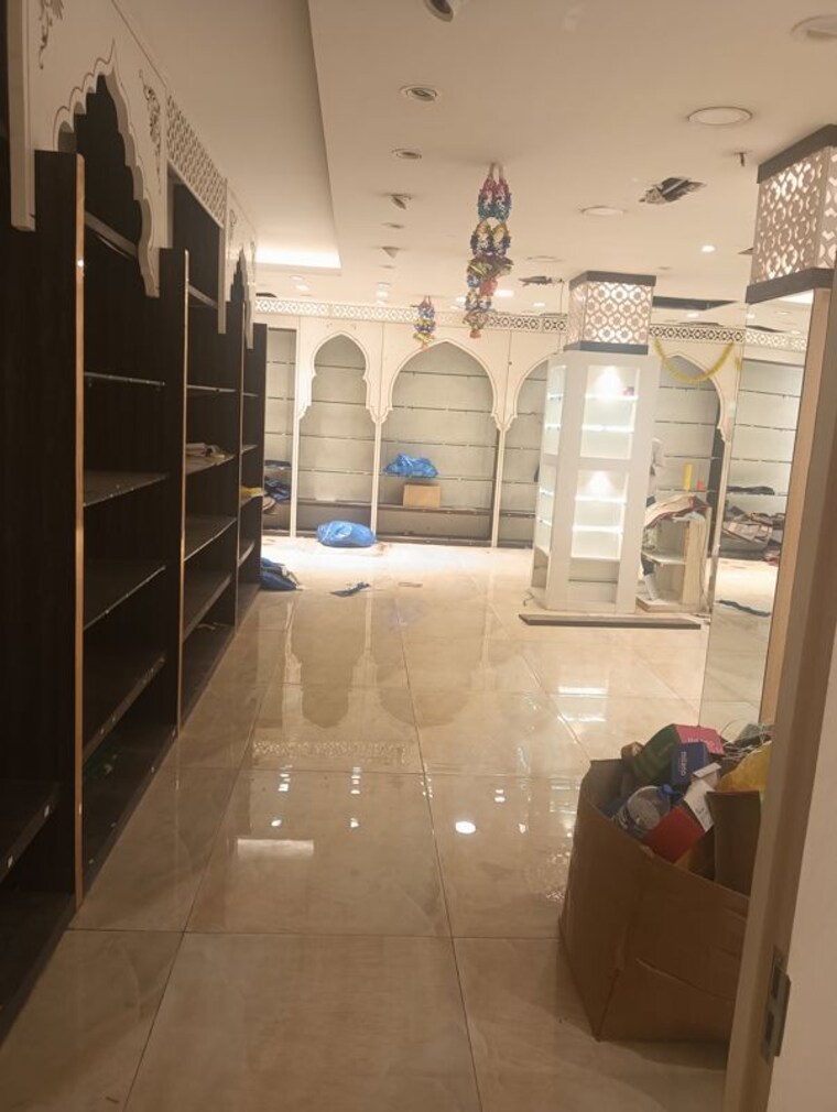 Team Area, kolkatta gpo Commercial Shop 2800 Sq.Ft. In Kolkatta Gpo Kolkata 10657568