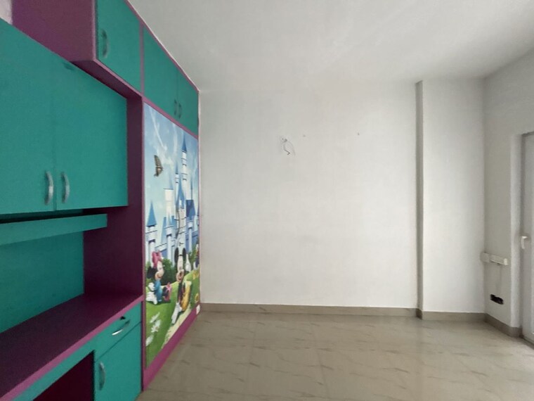 Room, nimbus-the-hyde-park 3 Bedroom 1320 Sq.Ft. Apartment In Sector 78 Noida 10657128