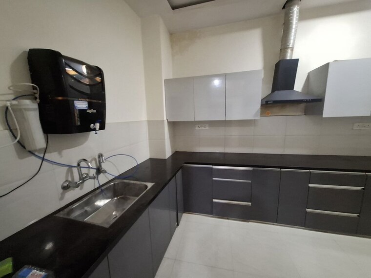Kitchen, gomti nagar 3.5 Bedroom 3200 Sq.Ft. Independent House In Gomti Nagar Lucknow 10657610