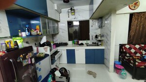 Team Area in 2 BHK Apartment at Bhoomi Park, Malad West – for Rent
