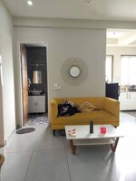 1 BHK 900 Sq.Ft. Builder Floor in Allure Estate