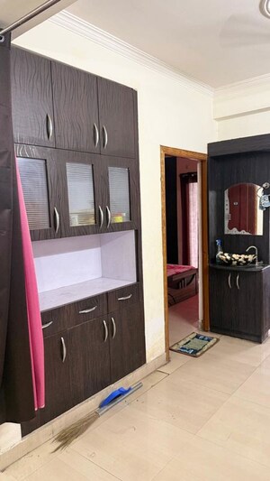 Furnished Amenities in 3.5 BHK Apartment at Omaxe The Palace, Gomti Nagar – for Rent