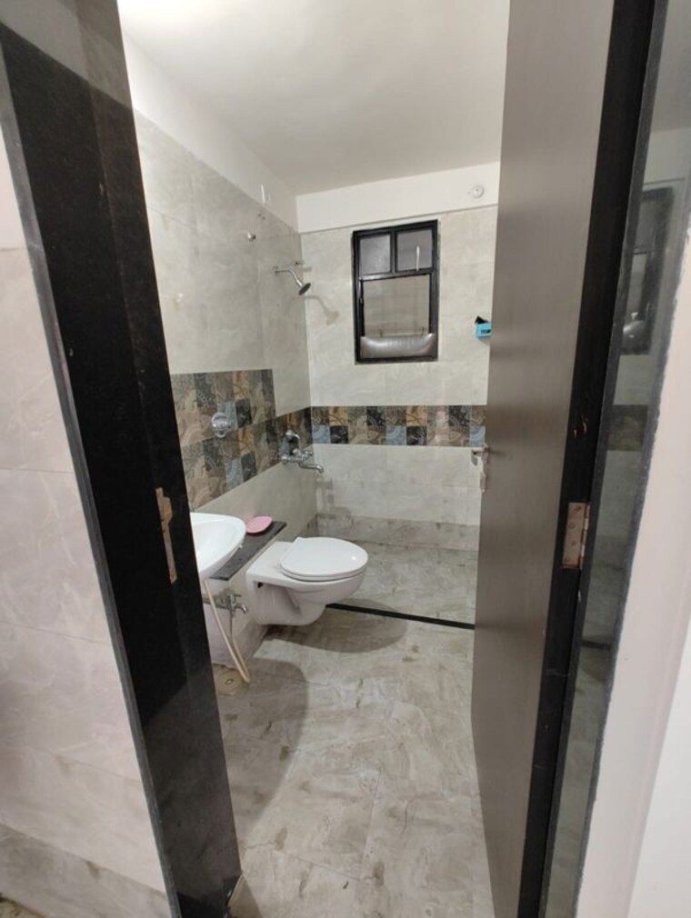 Bathroom, bavdhan Pg For Boys & Girls In Bavdhan 10657689