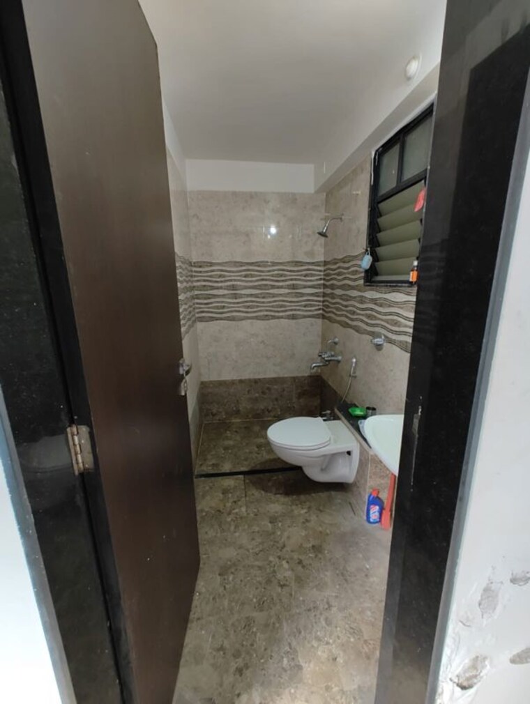 Bathroom, bavdhan Pg For Boys & Girls In Bavdhan 10657689