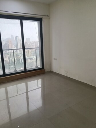 2 BHK 1100 Sq.Ft. Apartment in Rustomjee Elanza