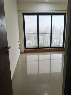 2 BHK Apartment For Rent in Rustomjee Elanza, Malad West