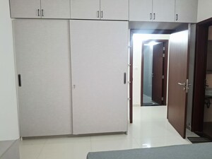 Room in 3 BHK Apartment at LnT Raintree Boulevard, Hebbal – for Rent