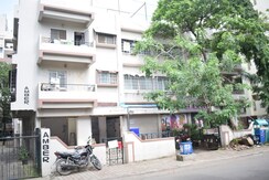 Retail Shop For Rent in Sunny Amber Apartments