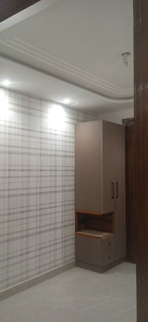 Room in 2 BHK Builder Floor at Palam – for Sale